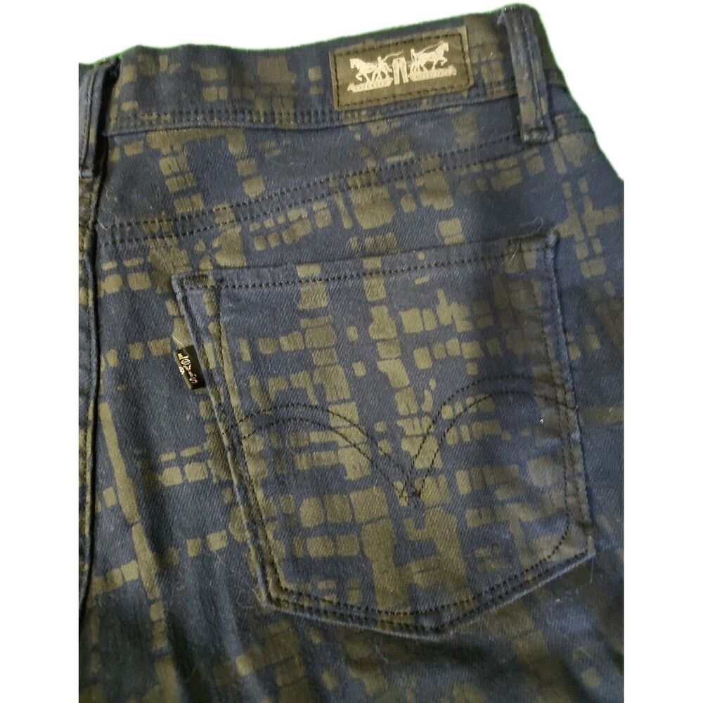 Levi's Women's 512 Slim Straight Leg Checkered Snakeskin Black Tab Size 8 (30")